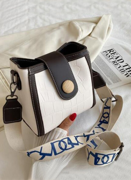 Explosive Small Bag Women's New Western Style Bucket Bag (White)