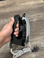 PANASONIC LIGHT WEIGHT ELECTRIC DRY IRON - Image 3