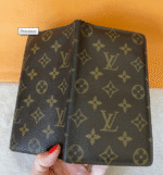 Louis Vuitton Men's  Wallet...Original Leather Amazon Lot. - Image 2