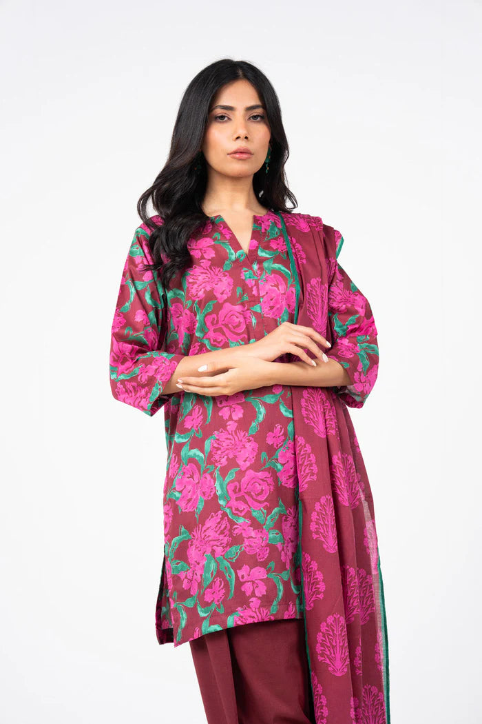 MSB-43-25-2-RED-2 Alkaram Winter Khaddar 3pc - Image 1