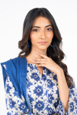 Alkaram Winter Khaddar 3pc - Image 2