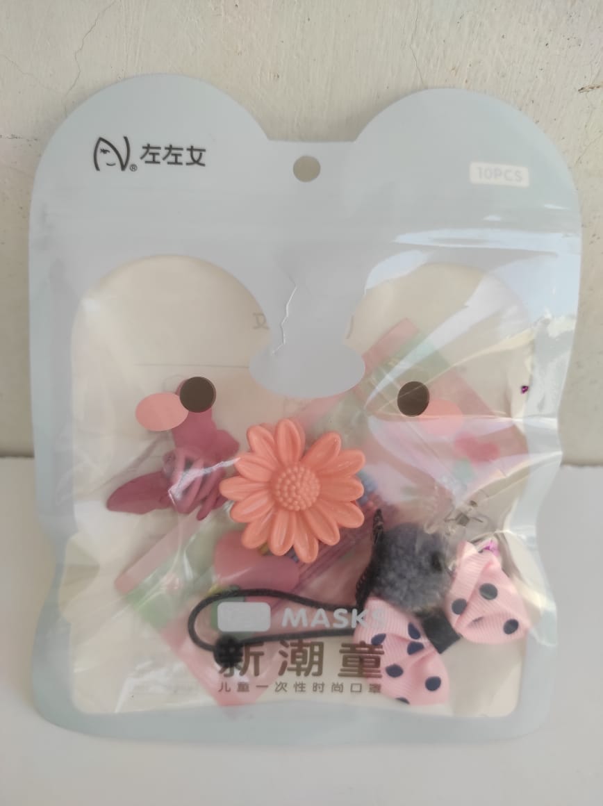 WhatsApp Image 2025-10-28 at 05.04.46_6b3a9728 Girls Hair Accessories Set Gift Box Cartoon Clouds Stars Flower Hair Clip - Image 1