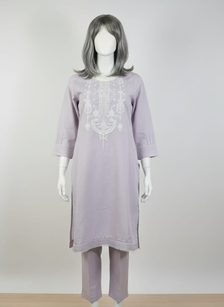 new1 Embroidery on a light Purple or Lilac Fabric. SOHAYE By Dinners. - Image 1